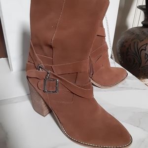 Chelsea and violet boots brand new